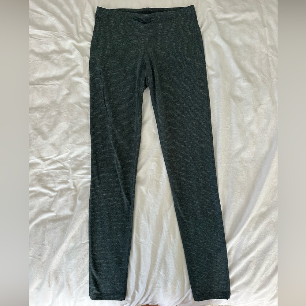 Champion Women’s Heathered Green Leggings Size S